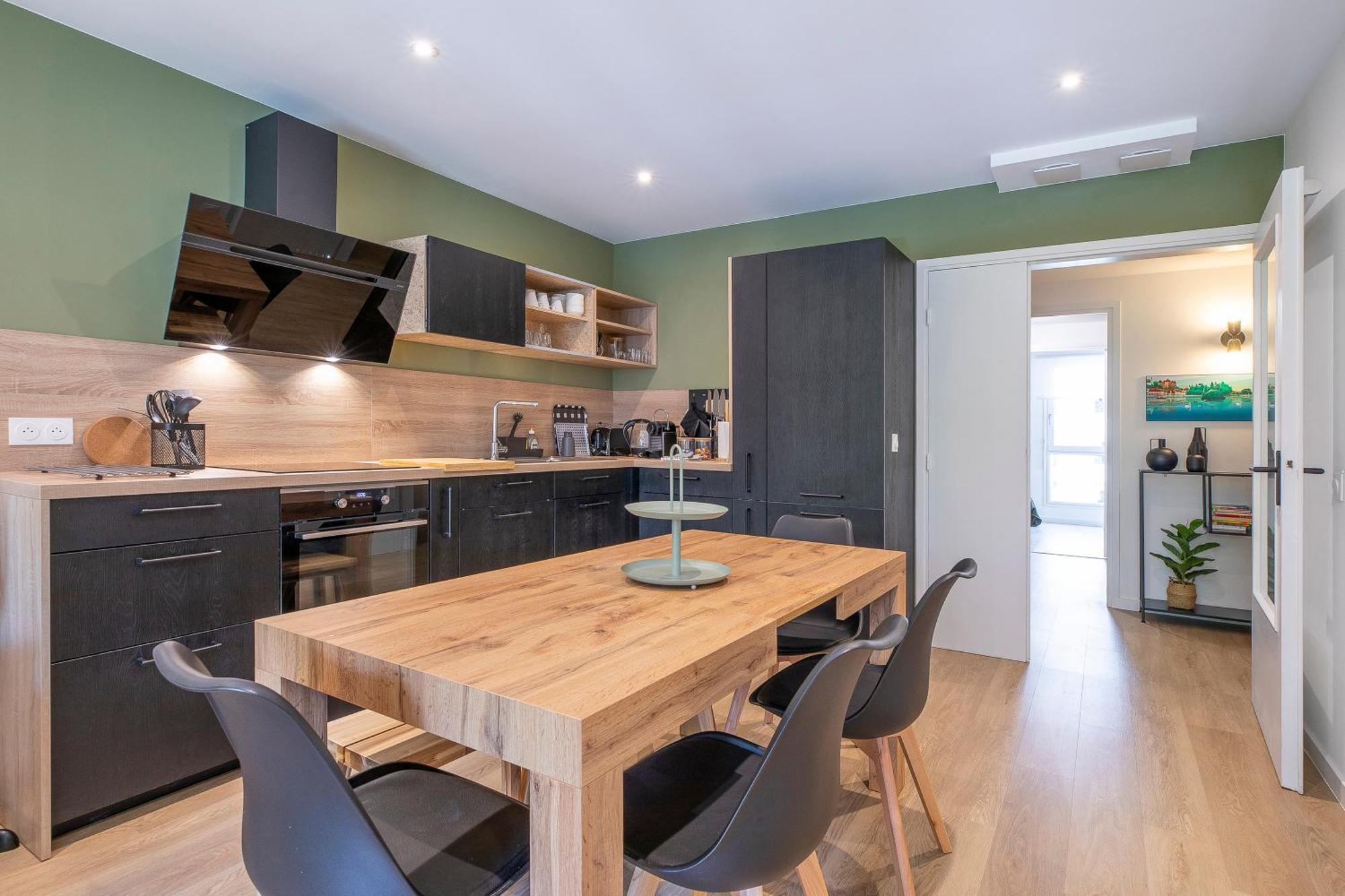 Appartement Moderne Au Coeur D'Annecy - A Deux Pas Du Lac Et De La Vieille Ville المظهر الخارجي الصورة